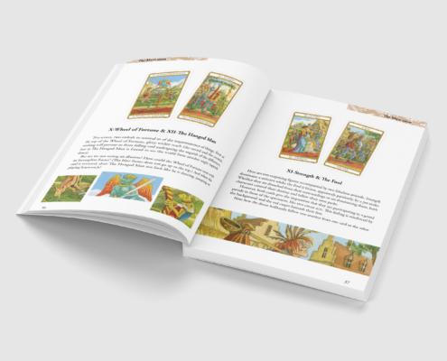 Inner pages guidebook Maze tarot EN