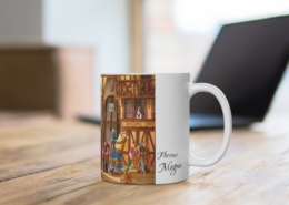 Magnin Mug Auberge-Sirene Contexte 1 Vue du côté droit du mug L'Auberge de la Sirène de Florence Magnin en contexte