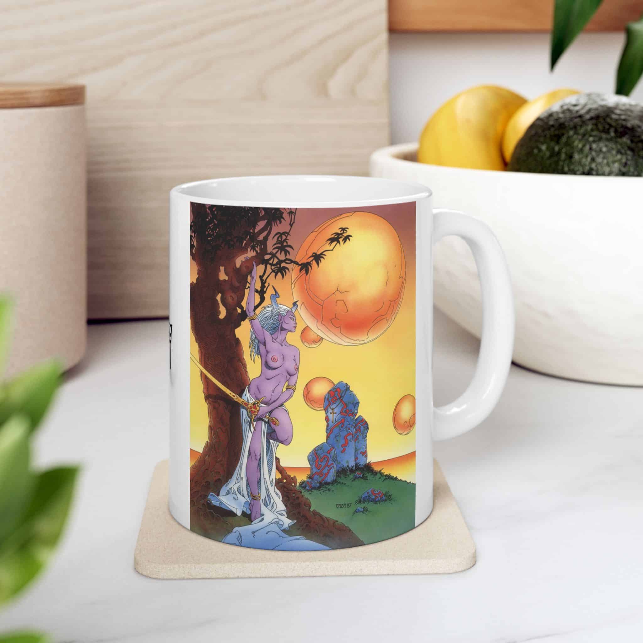 Caza Mug Chimeres Contexte 2 Vue du côté droit du mug Chimères de Philippe Caza en contexte