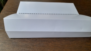 Montage des calendriers de bureau en repliant dans l'autre sens la base du calendrier